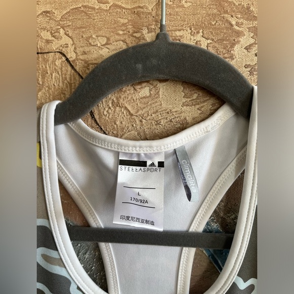 Stella McCartney camo activewear tank - Picture 3 of 10